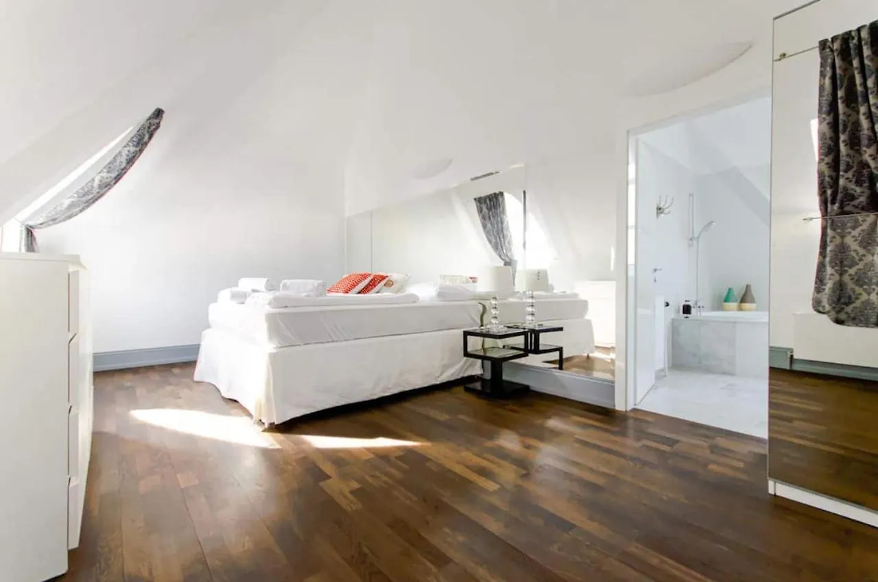 Apartment Extraordinary City Center Residence @Stephansplatz Vienna Austria
