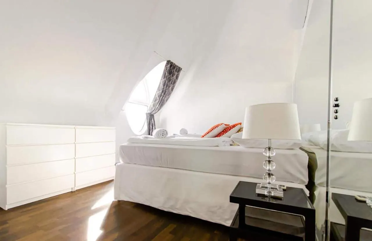 Extraordinary City Center Residence @Stephansplatz Vienna